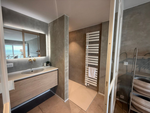  Badkamer renoveren Koksijde, West-Vlaanderen